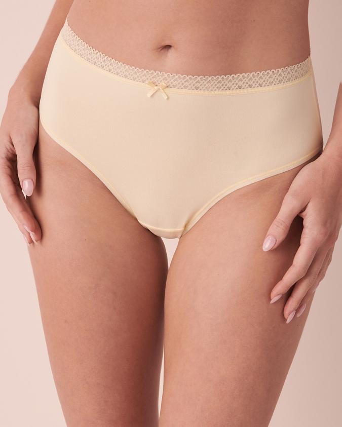 la Vie en Rose Women’s Light yellow Lace Detail Super Soft High Waist Bikini Panty