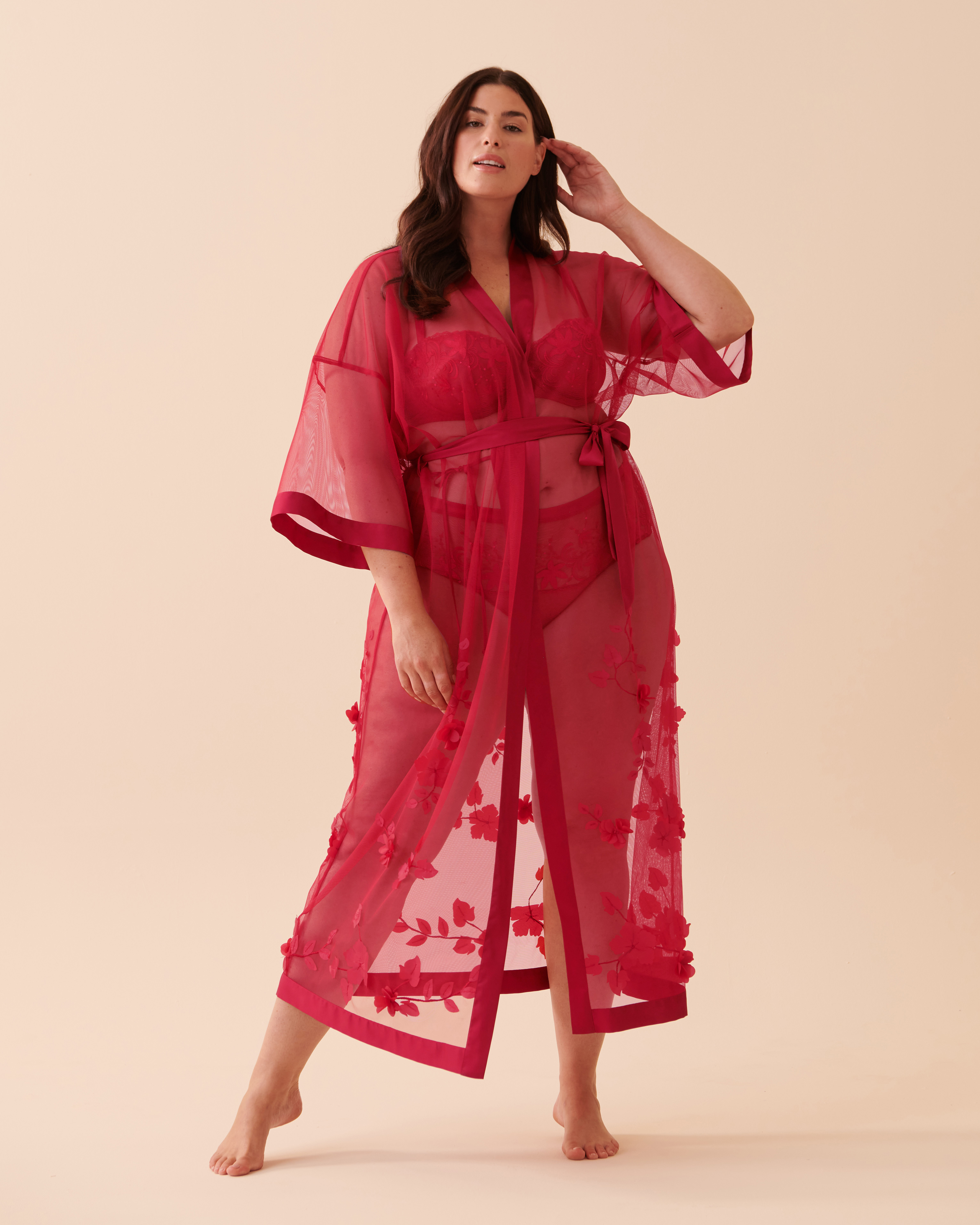 la Vie en Rose Women’s Jingle Red Long Sheer Mesh Floral Kimono