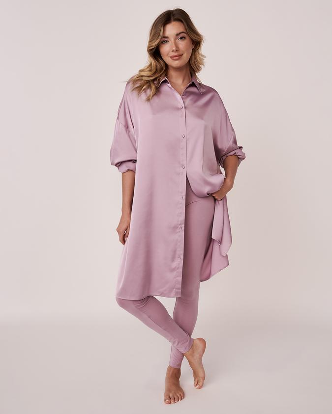 la Vie en Rose Women’s Light lilac Oversized Satin Button-down Sleepshirt