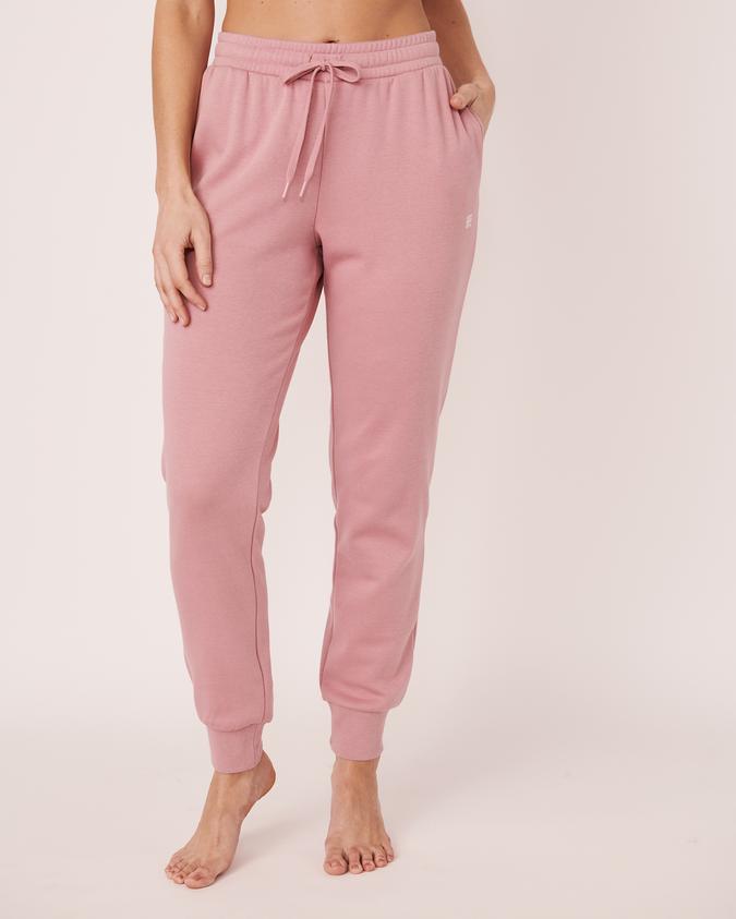 la Vie en Rose Women’s Pink Fleece Jogger Pants