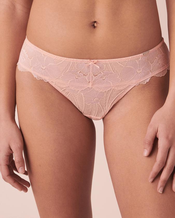 la Vie en Rose Women’s Peach Lace and Mesh Bikini Panty