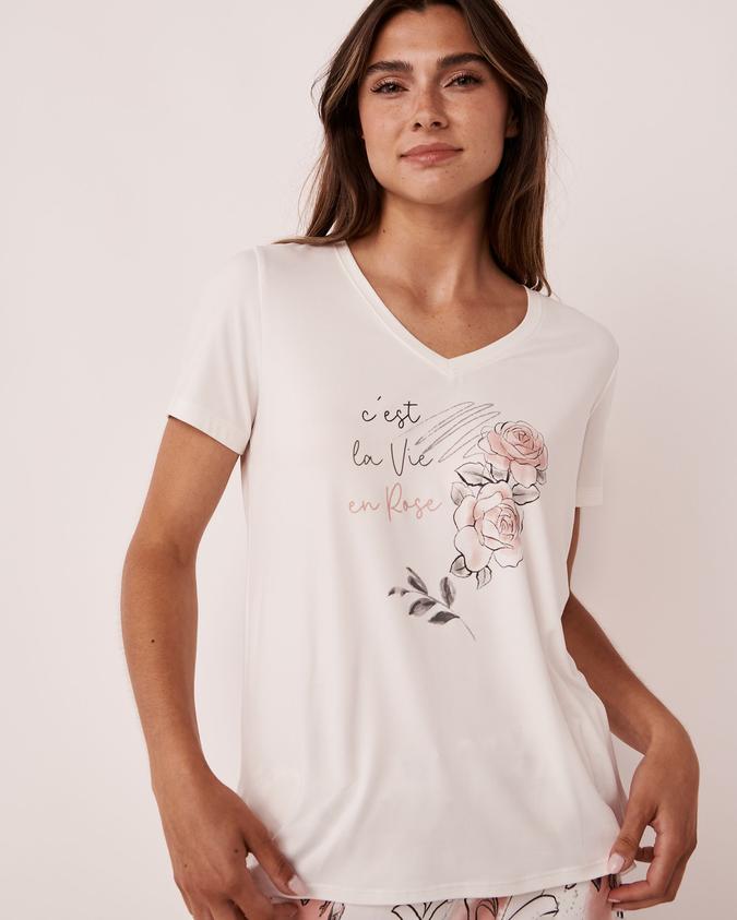 la Vie en Rose Women’s White Super Soft V-neck T-shirt