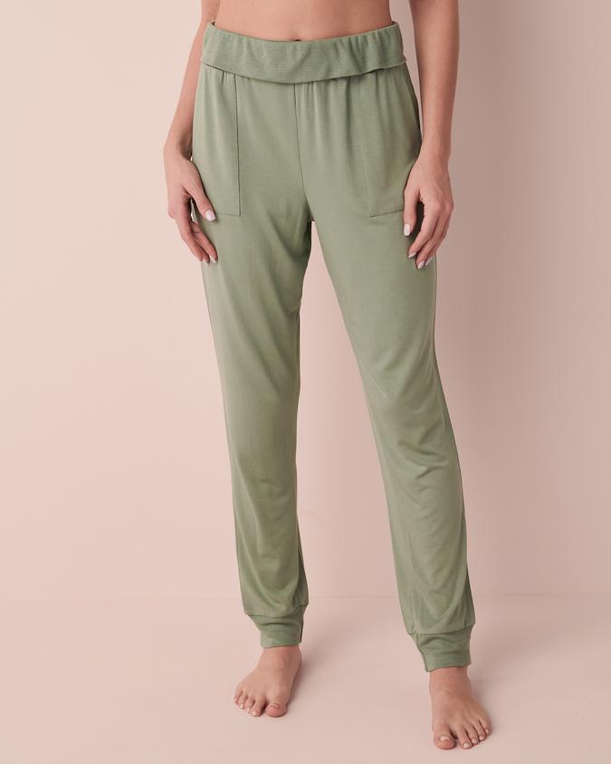 la Vie en Rose Women’s Green Bamboo Pants