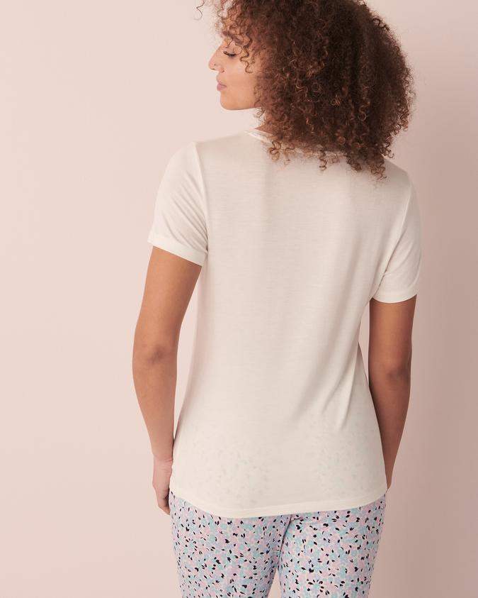 la Vie en Rose Women’s White Soft Jersey V-neck T-shirt